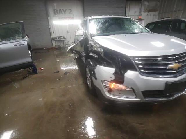 2016 Chevrolet Traverse - Image 13