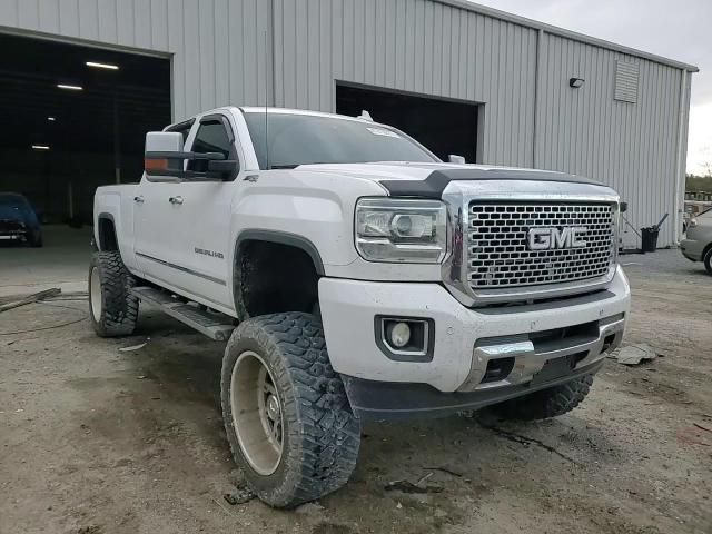 2015 GMC Sierra - Image 13
