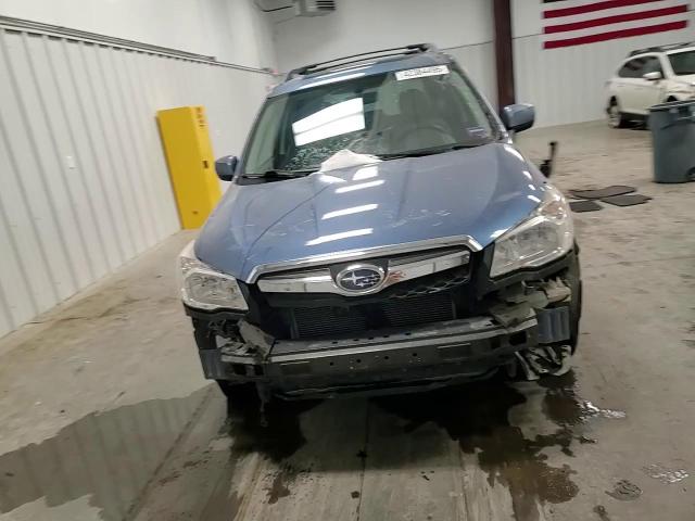 2016 Subaru Forester - Image 11