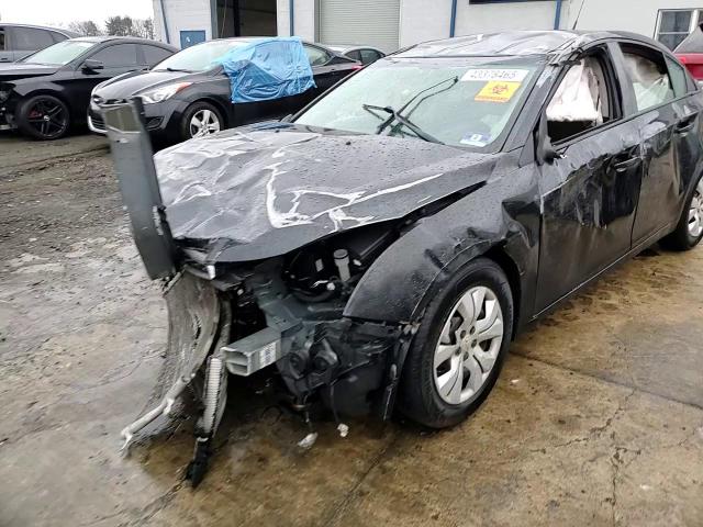 2014 Chevrolet Cruze - Image 11