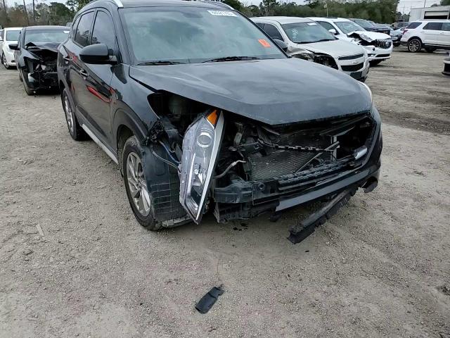 2017 Hyundai Tucson - Image 12
