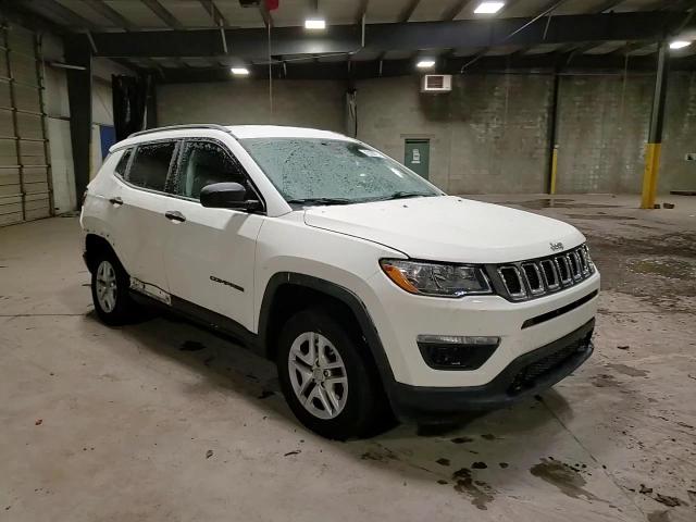 2018 Jeep Compass - Image 15
