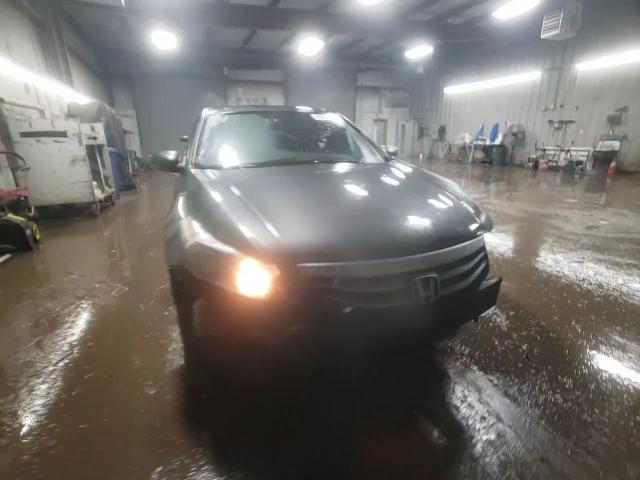 2012 Honda Accord - Image 13