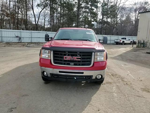 2007 GMC Sierra - Image 11