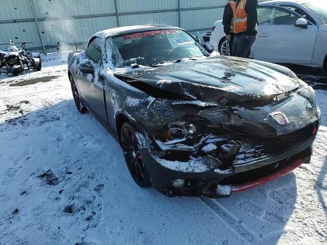 2017 Fiat 124 Spider - Image 11