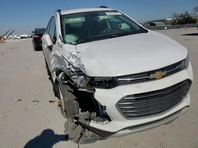 2021 Chevrolet Trax - Image 12