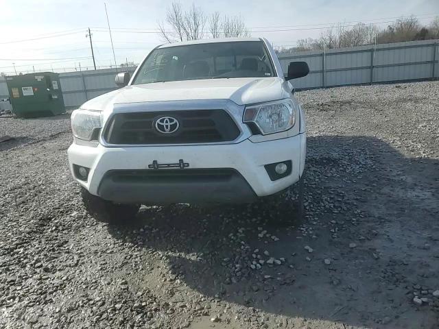 2015 Toyota Tacoma - Image 11