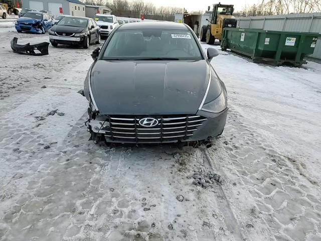 2023 Hyundai Sonata - Image 11