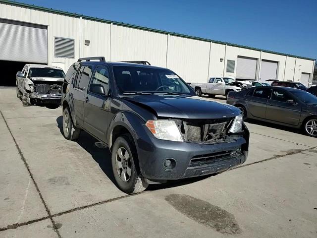 2012 Nissan Pathfinder - Image 10