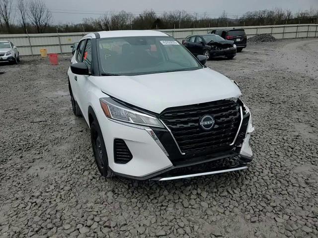 2024 Nissan Kicks - Image 12