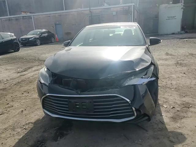 2016 Toyota Avalon - Image 11