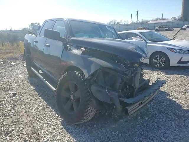 2014 RAM 1500 - Image 11