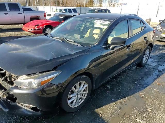 2017 Mazda 3 - Image 14