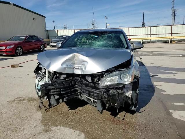 2016 Toyota Camry - Image 14
