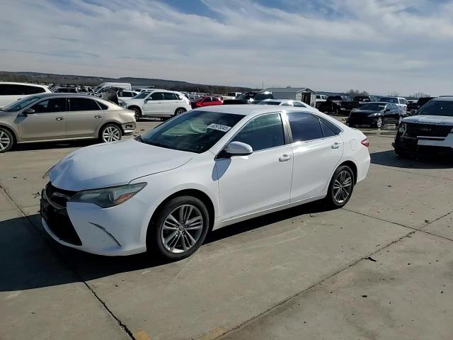 2015 Toyota Camry - Image 13