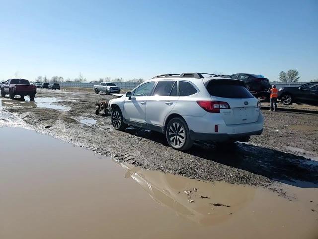 2015 Subaru Outback - Image 10
