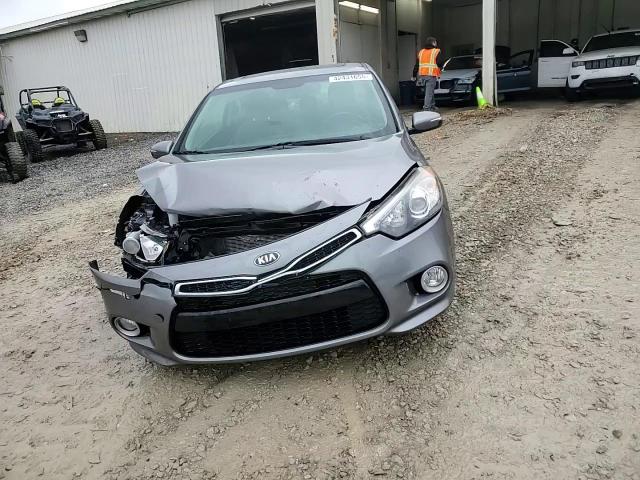 2015 Kia Forte - Image 13