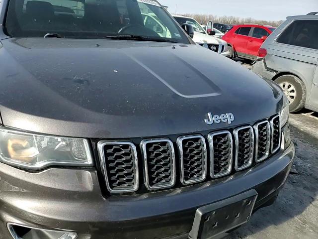 2018 Jeep Grand Cherokee - Image 12