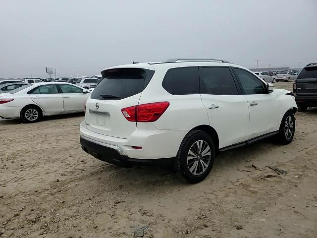 2017 Nissan Pathfinder - Image 11