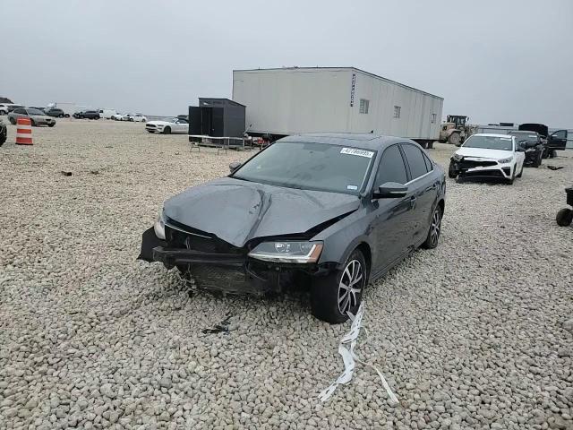 2017 Volkswagen Jetta - Image 11