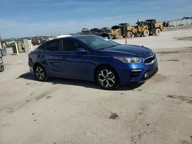 2019 Kia Forte - Image 11
