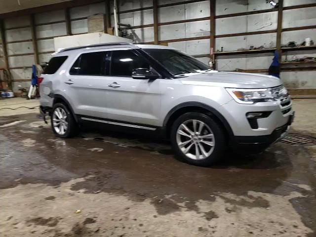 2018 Ford Explorer - Image 12