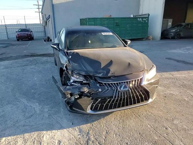 2024 Lexus ES - Image 11