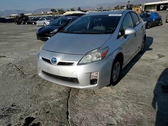 2010 Toyota Prius - Image 10