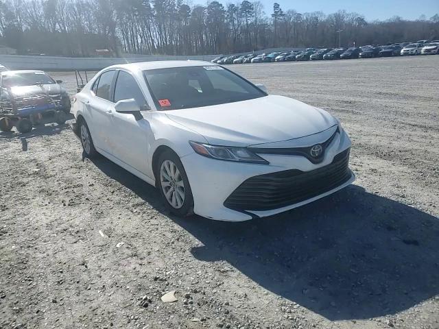 2018 Toyota Camry - Image 11