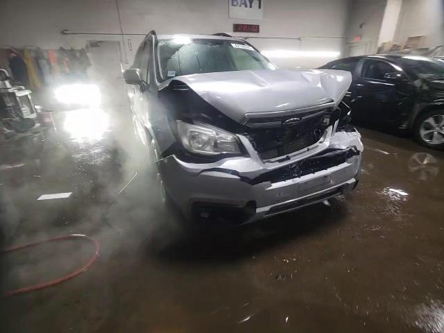 2017 Subaru Forester - Image 13