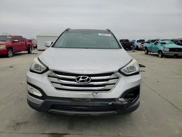 2014 Hyundai Santa Fe - Image 14