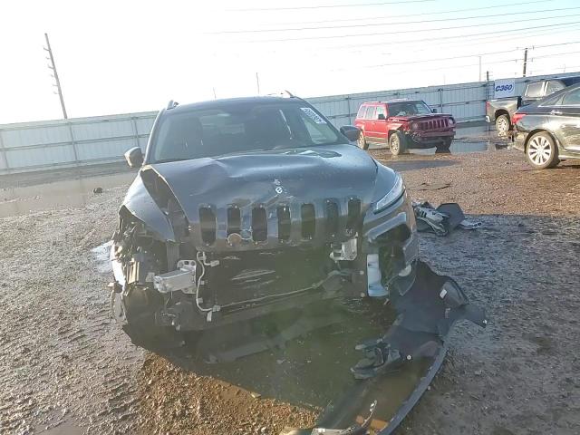 2015 Jeep Grand Cherokee - Image 11