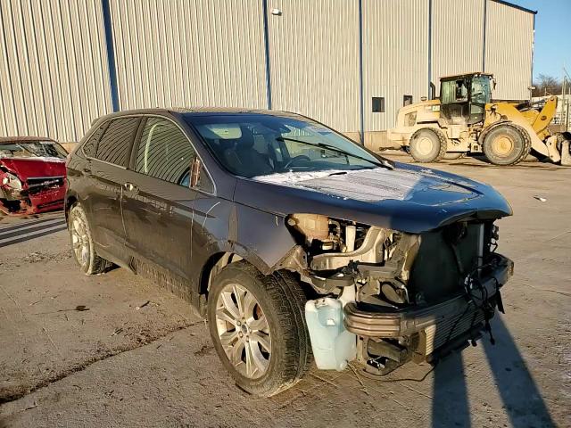 2019 Ford Edge - Image 12