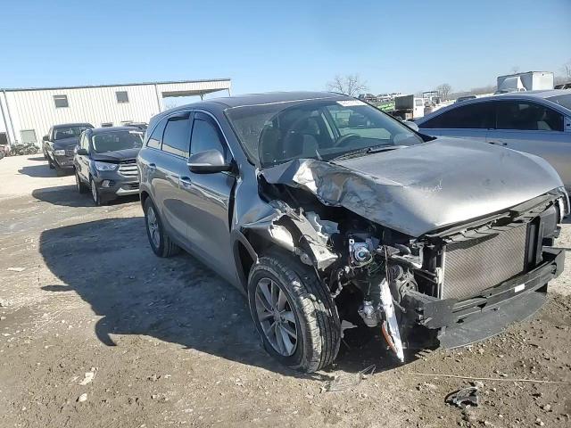 2018 Kia Sorento - Image 12