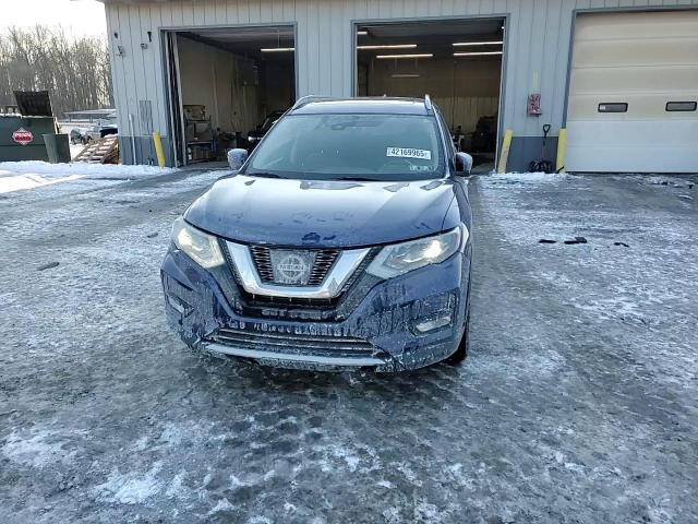 2017 Nissan Rogue - Image 12