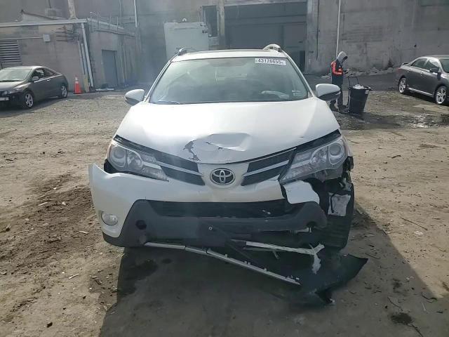 2014 Toyota RAV 4 - Image 11