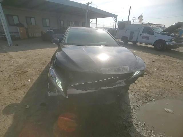 2021 Toyota Camry - Image 11
