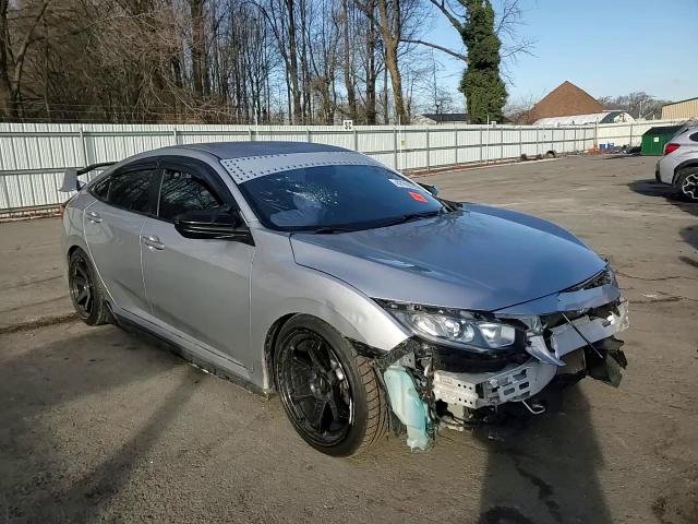 2018 Honda Civic - Image 11