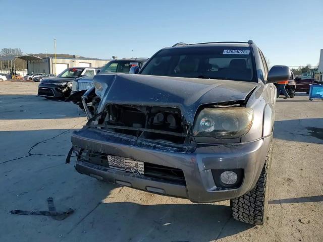 2006 Toyota 4Runner - Image 11