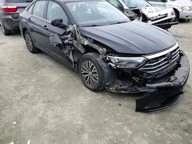 2021 Volkswagen Jetta - Image 11
