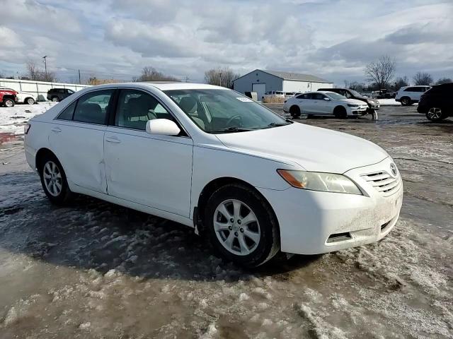 2009 Toyota Camry - Image 10