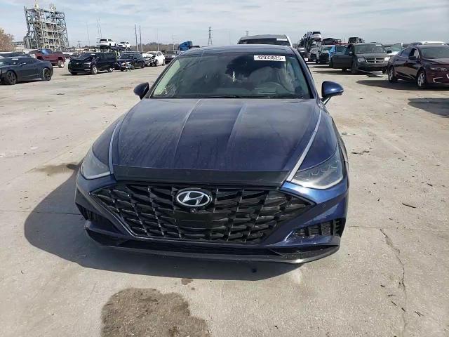 2022 Hyundai Sonata - Image 11