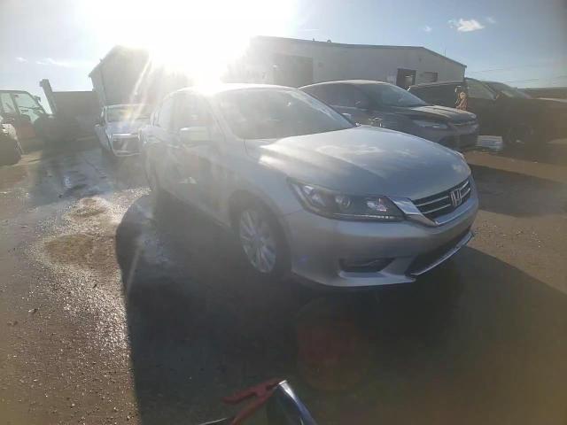 2015 Honda Accord - Image 13