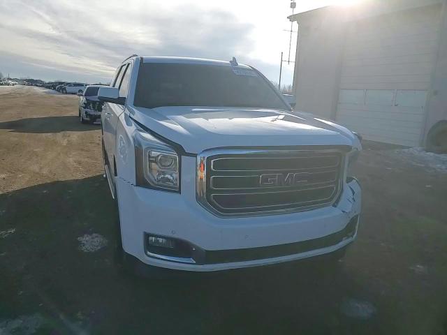 2019 GMC Yukon - Image 14