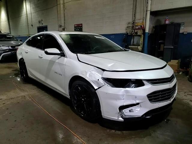 2016 Chevrolet Malibu - Image 13