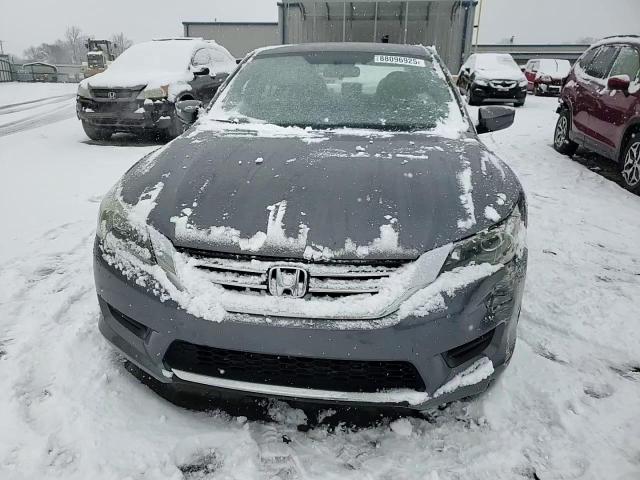 2014 Honda Accord - Image 13