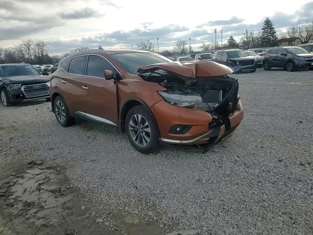 2015 Nissan Murano - Image 12