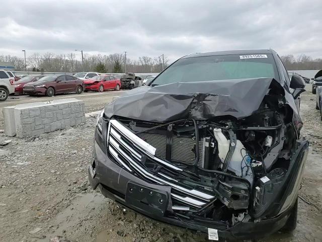 2017 Cadillac XT5 - Image 13