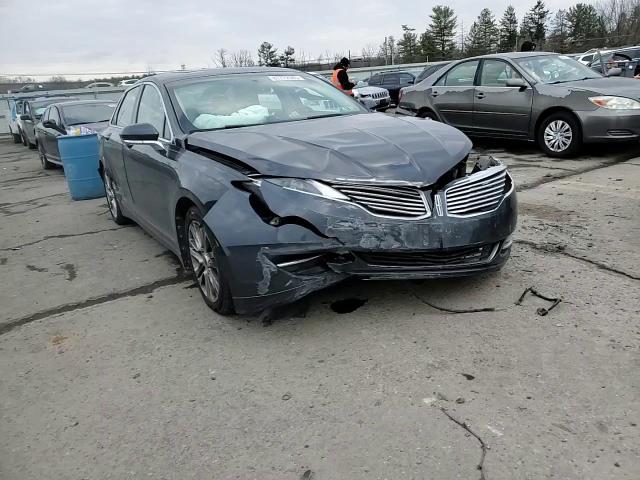 2014 Lincoln MKZ - Image 10