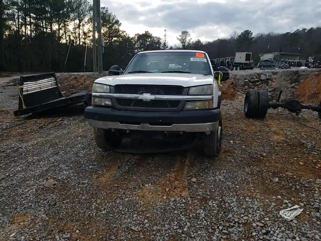 2004 Chevrolet Silverado - Image 10